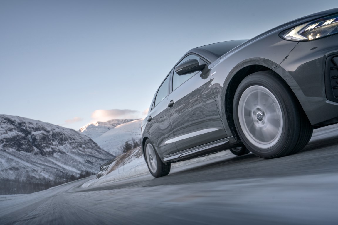 Nokian Snowproof P